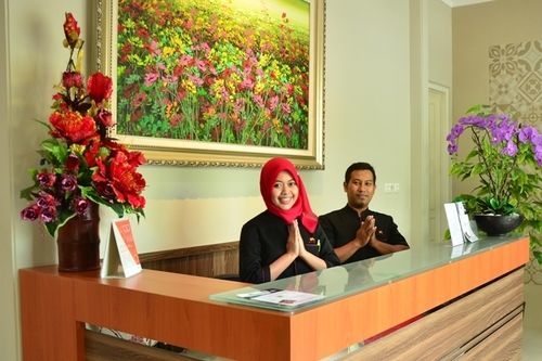 Chiaro Hotel Syariah Sidoarjo Extérieur photo