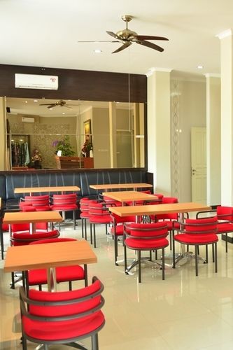 Chiaro Hotel Syariah Sidoarjo Extérieur photo